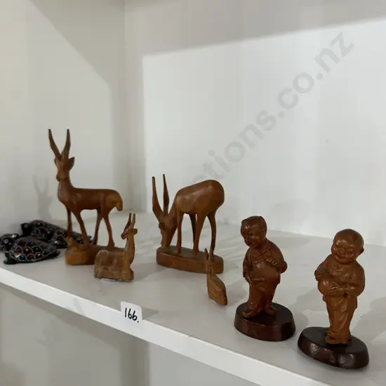 Mini wooden animals