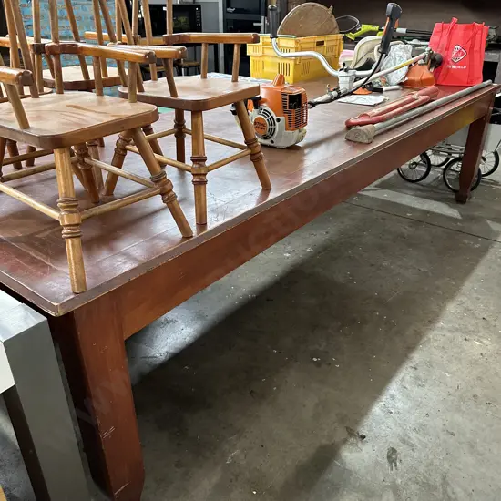 Kauri table 3000 x 1050