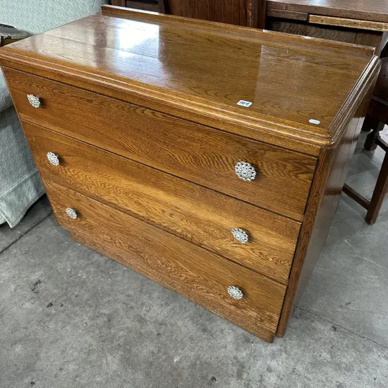 Oak chest drawers