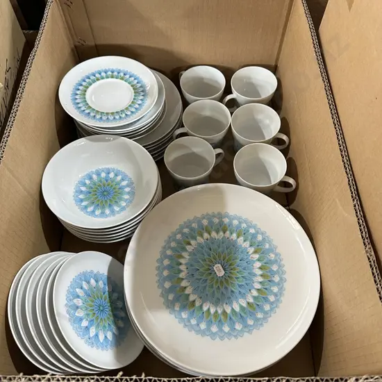 Noritake dinnerware