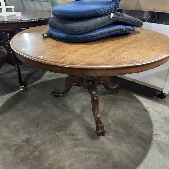 Antique round table