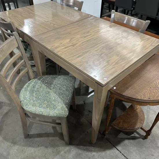 Cafe style table and 2 chairs
