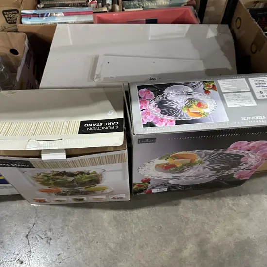 box tiles and glassware