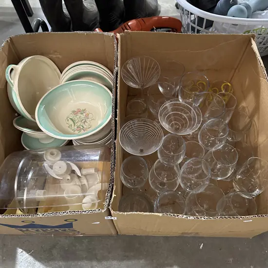 2 boxes glassware and Susie Cooper