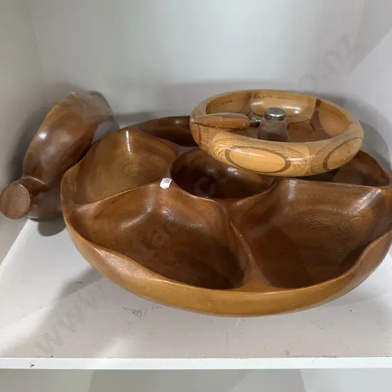 Nibble ware and nut cracker