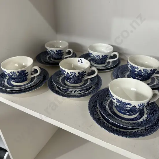 set of 6 x Churchill "Willow"  csp