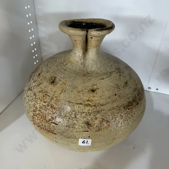 Pottery vase 29cm