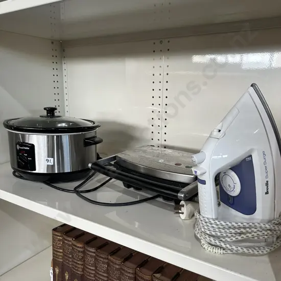 Slow cook, sandwich press and iron