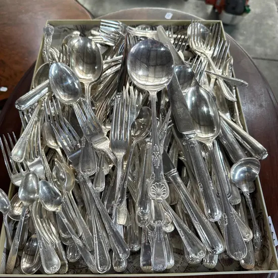 Large lot of Walker & Hall cutlery