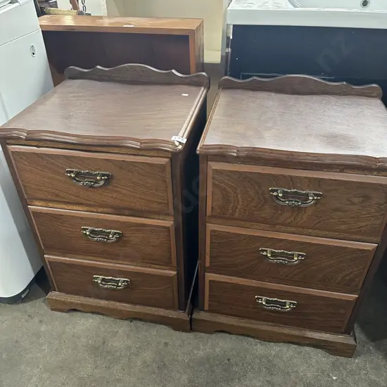 Pr bedside cabinets