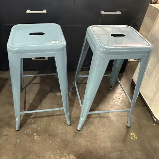 Pr bar stools