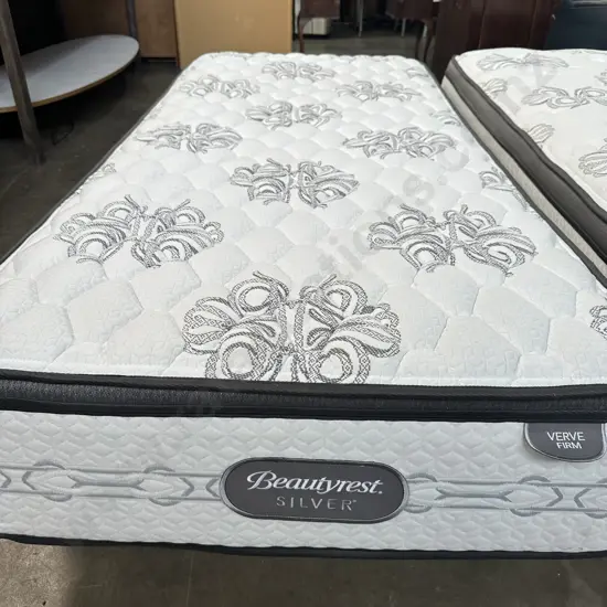 Long Single mattress - good condition