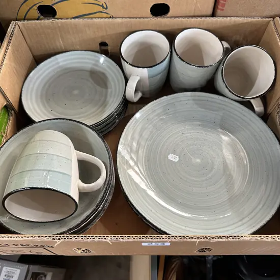 4place Crockery set