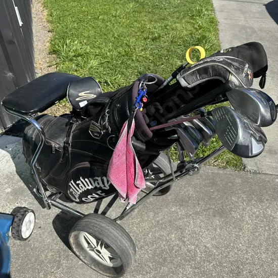 Golf club set, bag and trundler