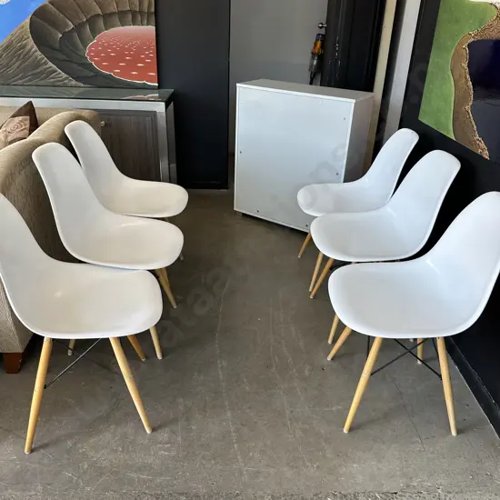 Set 6 modern chairs