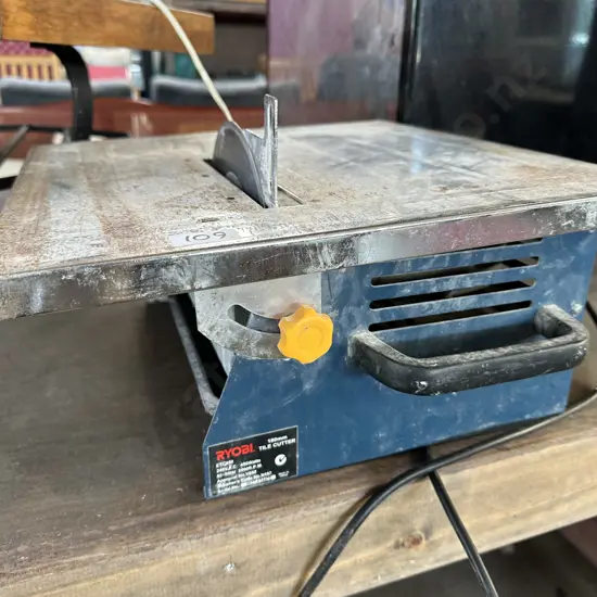Ryobi tile cutter