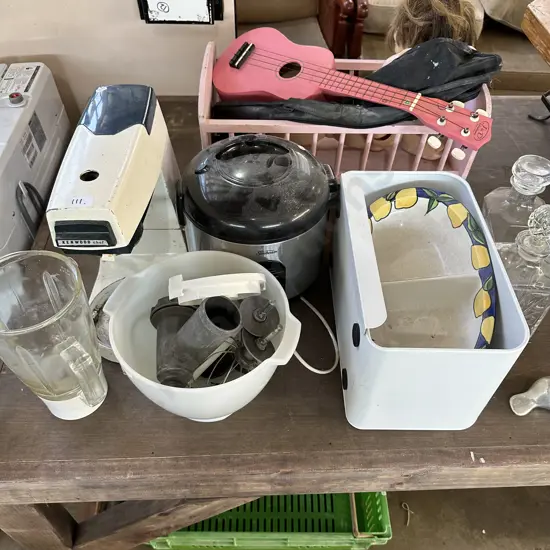 Kenwood mixer, rice cooker, decanters, ukulele etc