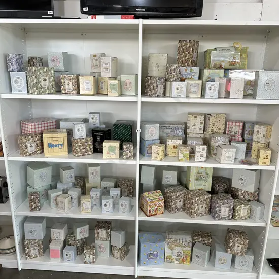 Collection Cherished Teddies approx 120 boxes
