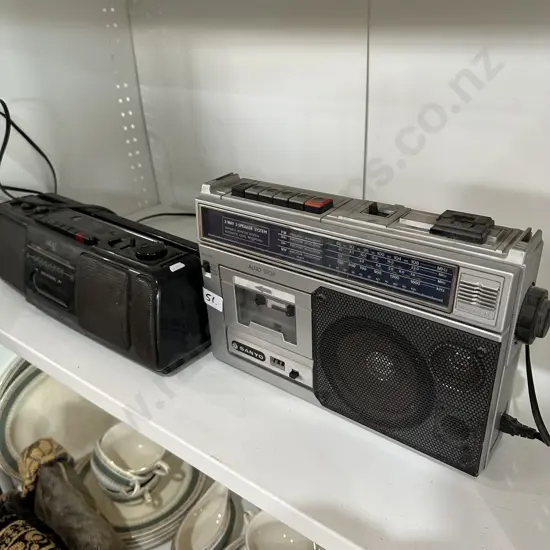 2 tape decks