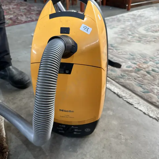 Miele Vac cleaner