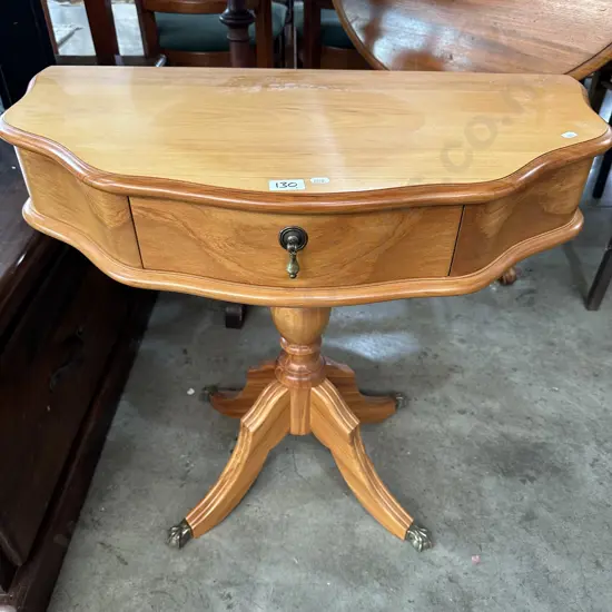 Solid Rimu hall table