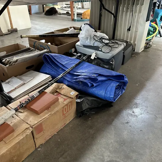 Bay lot inc heater, tiles tarp etc