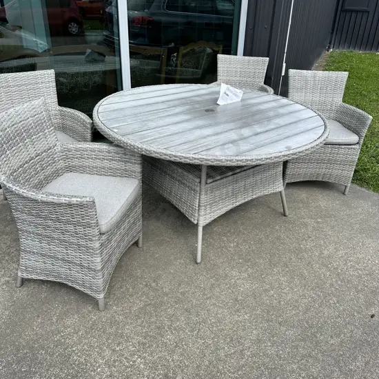 Large outdoor table with 4 chairs & cushions by Garden Lifestyle