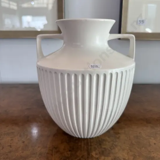 Hornsea "Classic" vase 21cm
