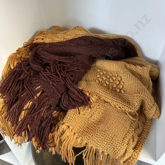 Handmade woolen throw