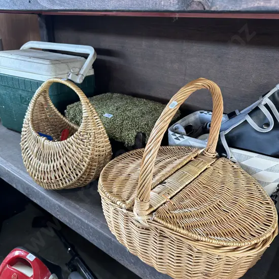 Wicker baskets, chillibin etc
