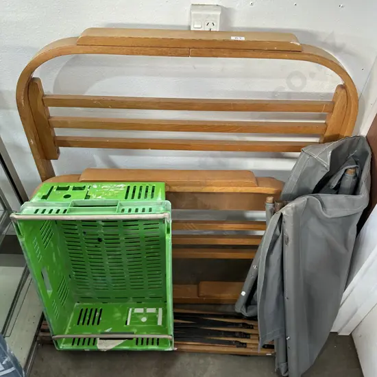 Colonial items plus crate