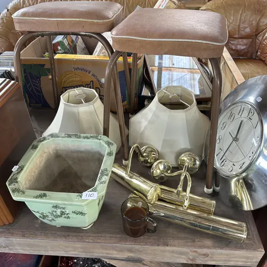 Stools, planter, lamps, clock, shades
