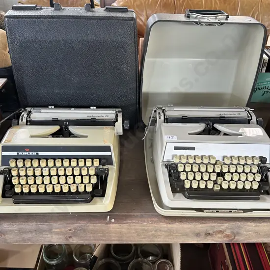Pr vintage typewriters