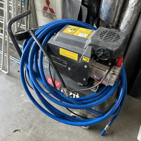 Compressor and gauge