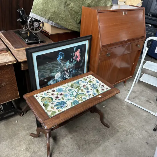 Picture, side table, desk