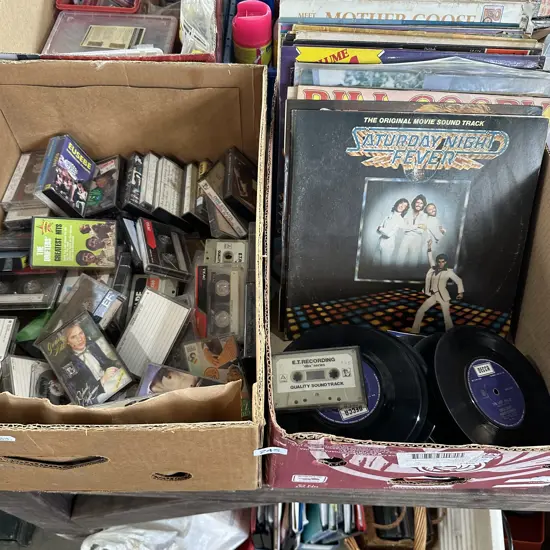 2 box LPs and tapes