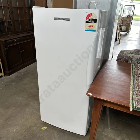Vertical freezer