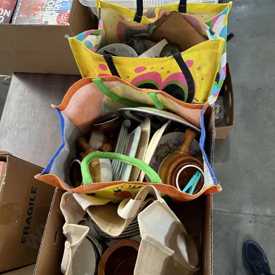 3 bags of china and pottery