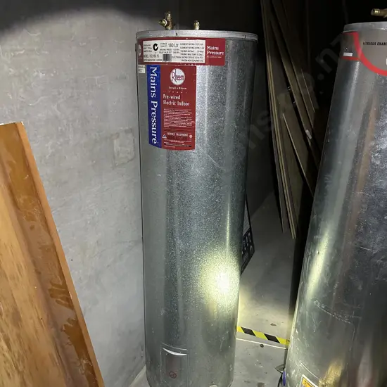 Rheem mains 180 hot water cylinder