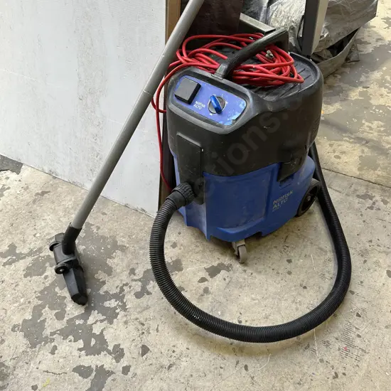 Nilfisk workshop vacuum