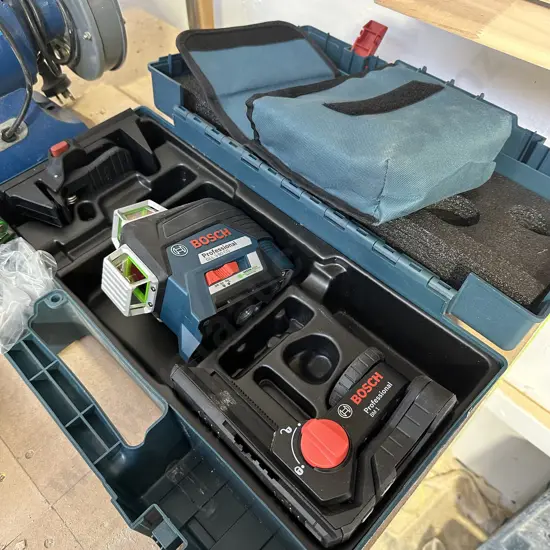 Bosch laser level plus 2 new  batteries and charger (not in photo)