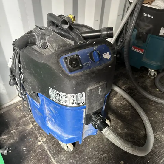 Nilfisk workshop vacuum