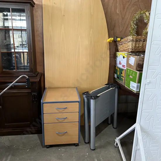 Flatpack desk and mobile (for collection at our rooms)