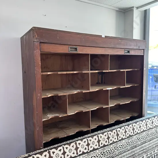 Roller door cabinet