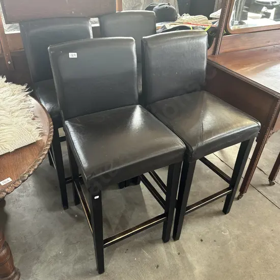 4 bar stools