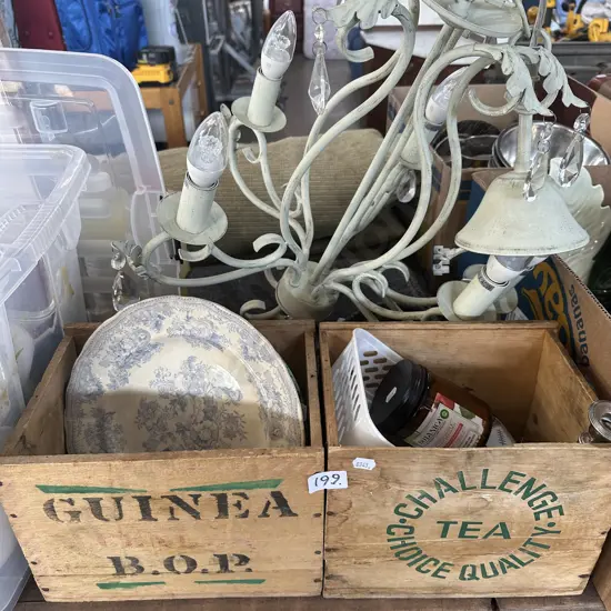 Light fitting, blanket, collectables,s/ silver