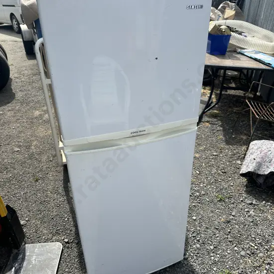 Fridge freezer