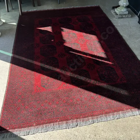 Elephant foot persian rug approx 3000x2000
