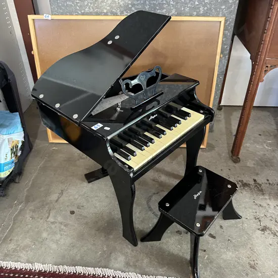 Mini babygrand paino and stool