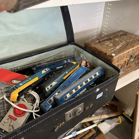 Trainset and wooden box